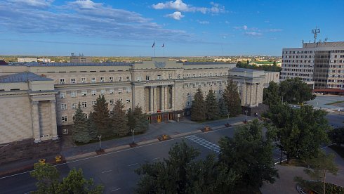 Валентина Матвиенко и Вячеслав Володин поздравили законодателей Оренбуржья